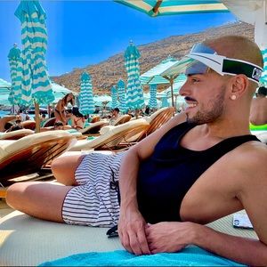 Meet your Posher, Bobby